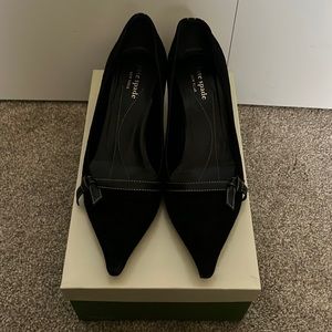 Kate Spade Leader Black Suede Size 8 Heels
